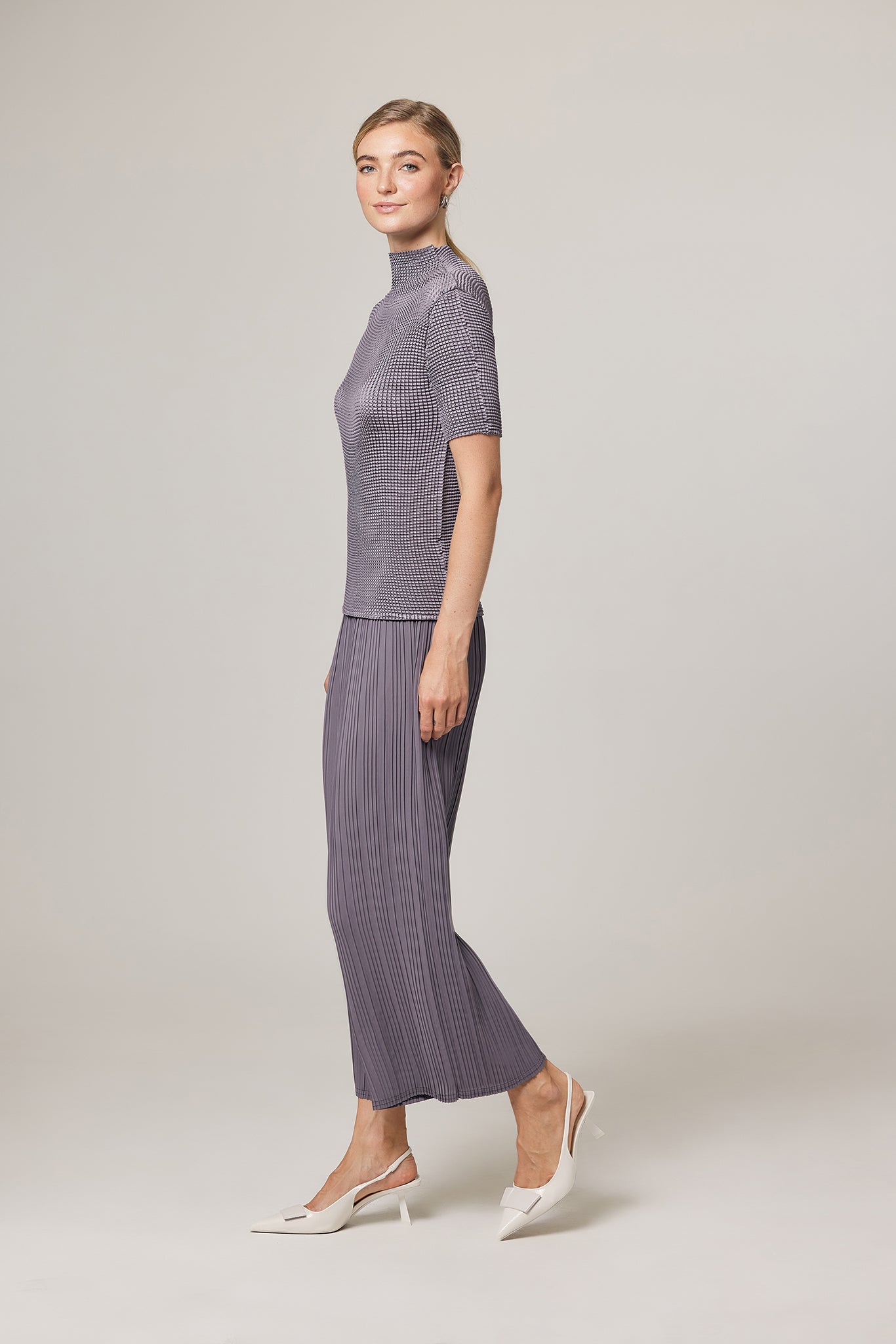 Zoe Soft Matte Plissé Wide-Leg Pant