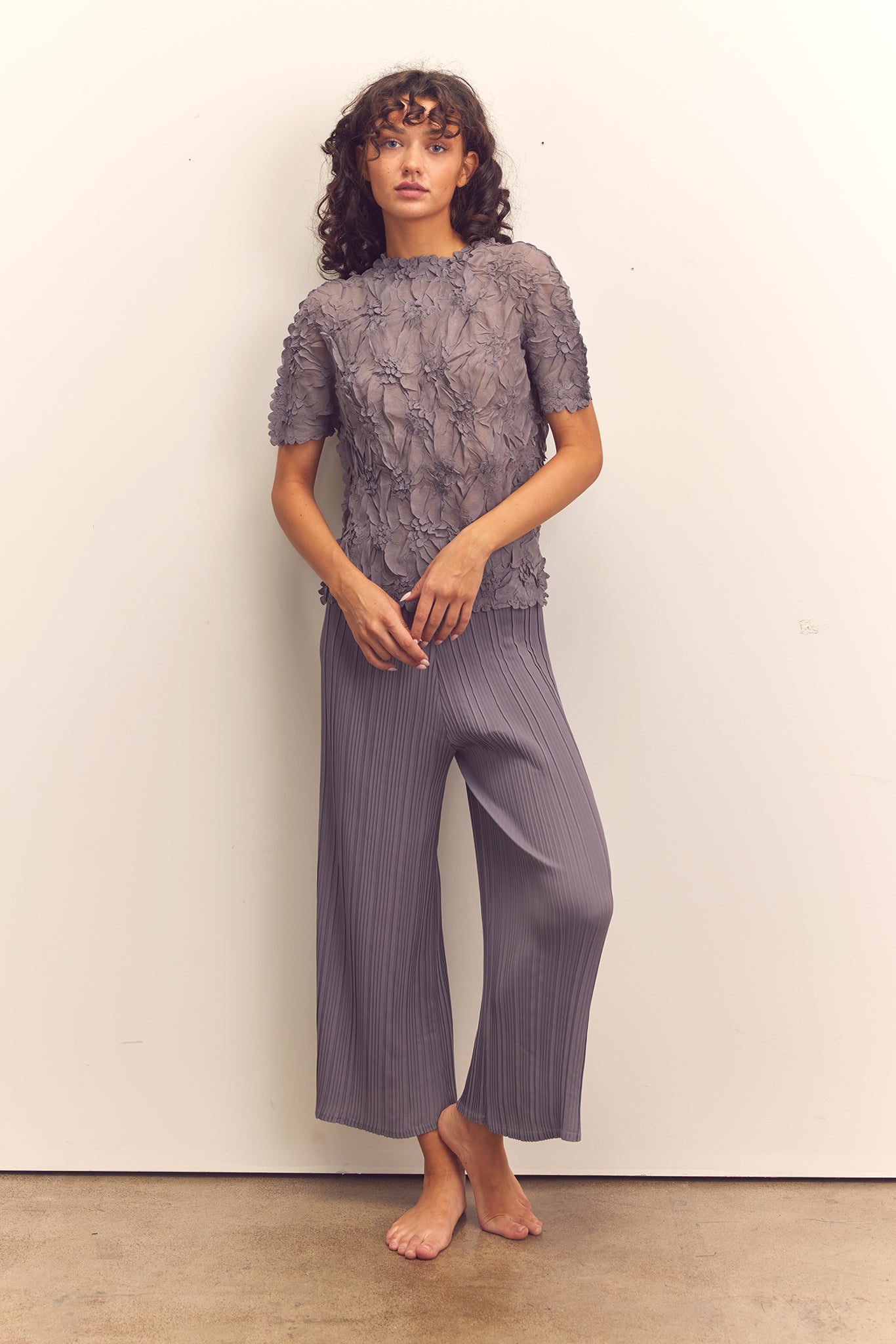 Zoe Soft Matte Plissé Wide-Leg Pant