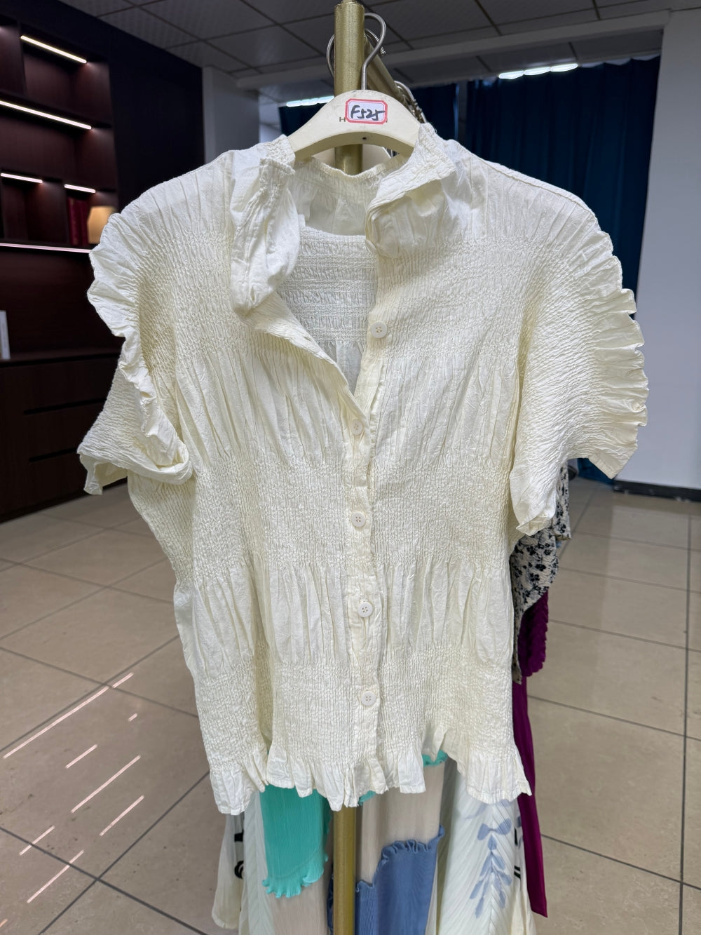 WC3016_WHITE