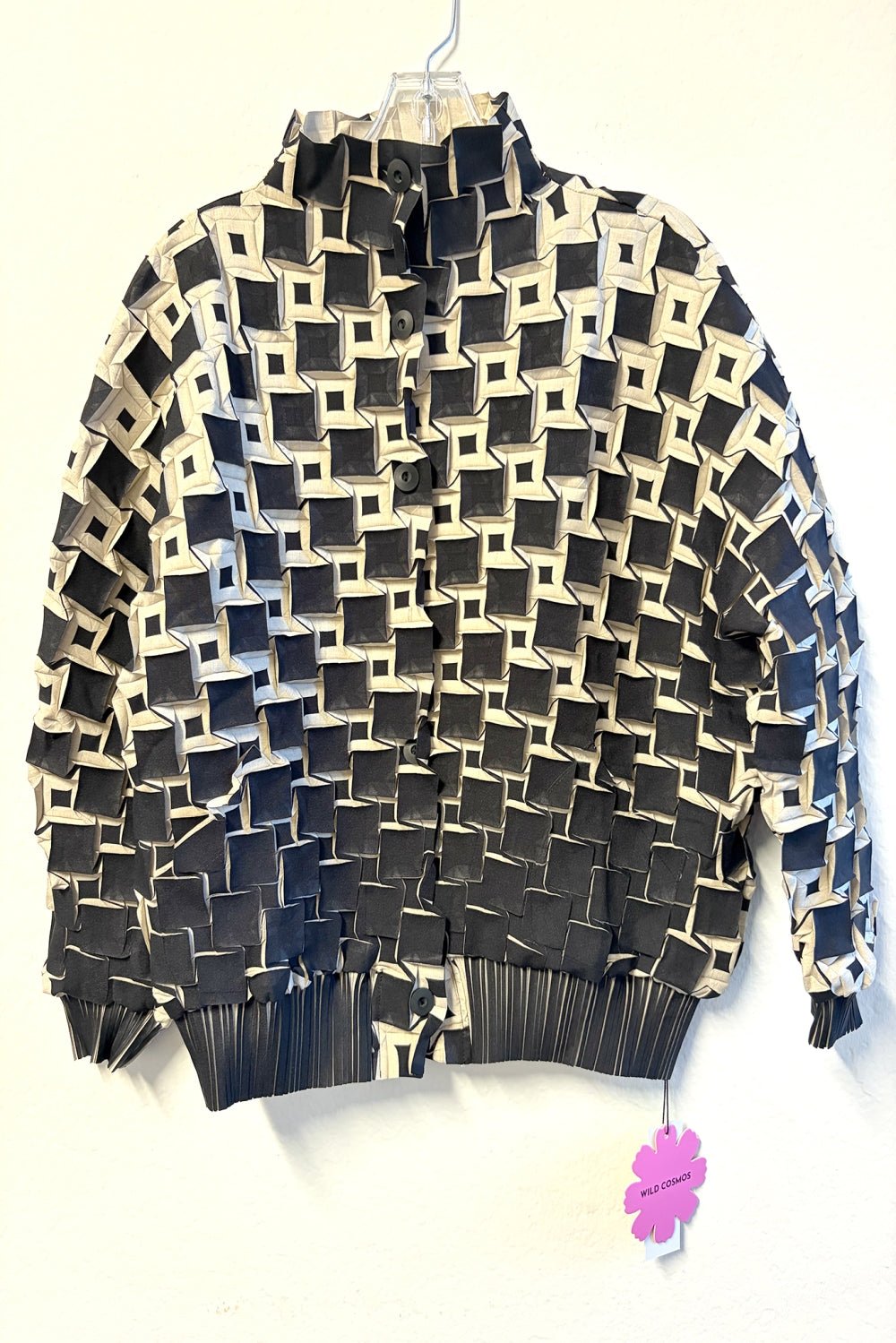 WC3371_BLACK-IVORY