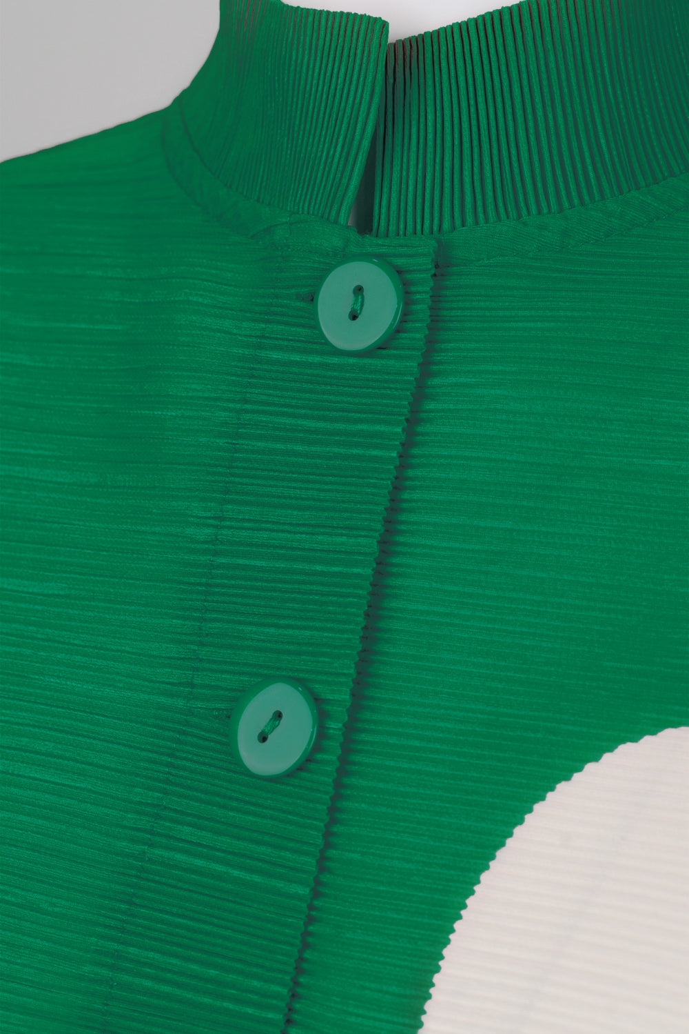 WC3267_GREEN