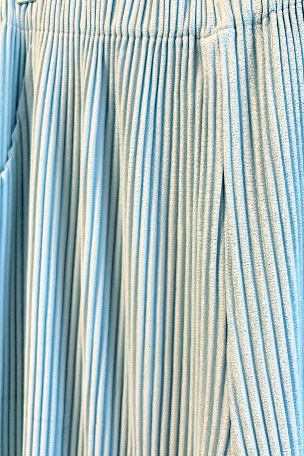 WC3398_CLOUD