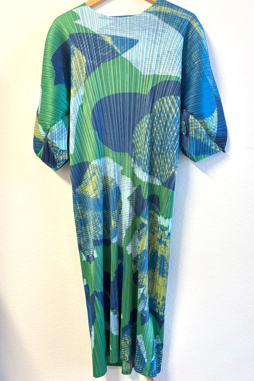 WC3399_SEA SPRAY