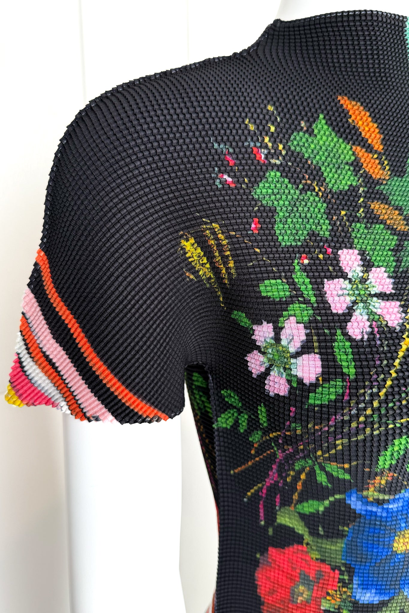 Roma Fiore 3D Honeycomb Top